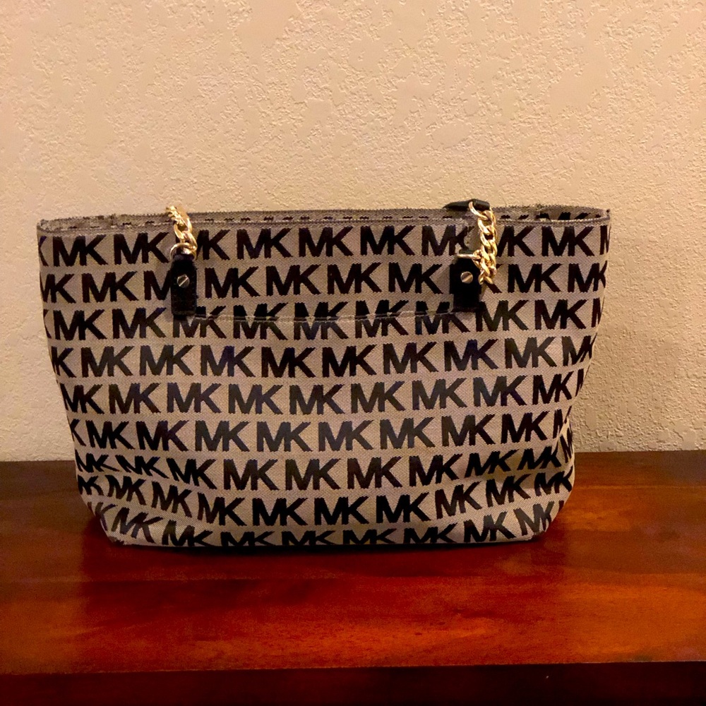 Michael Kors handbag